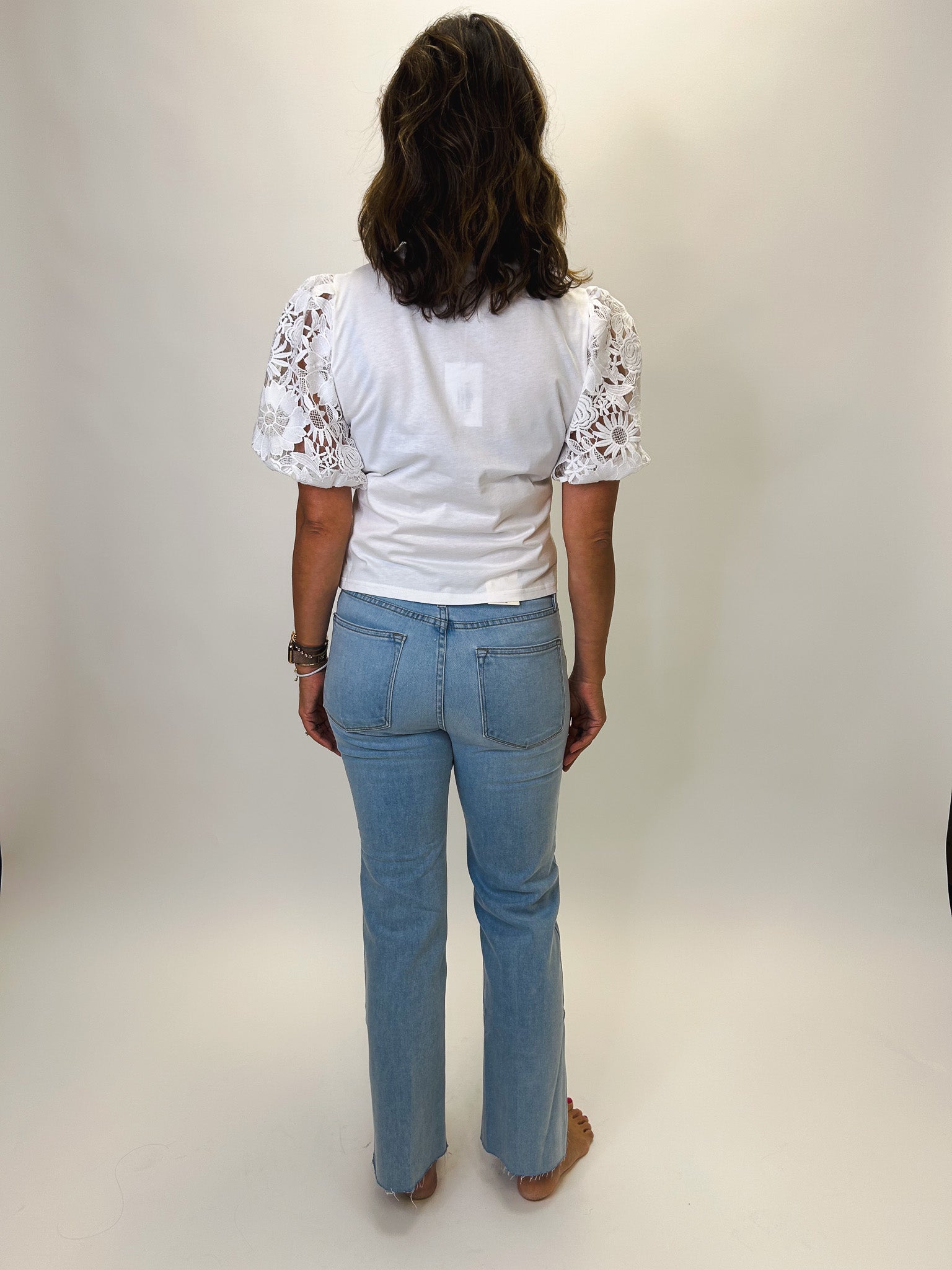 Avi Lace Sleeve Top - Elle Maxine