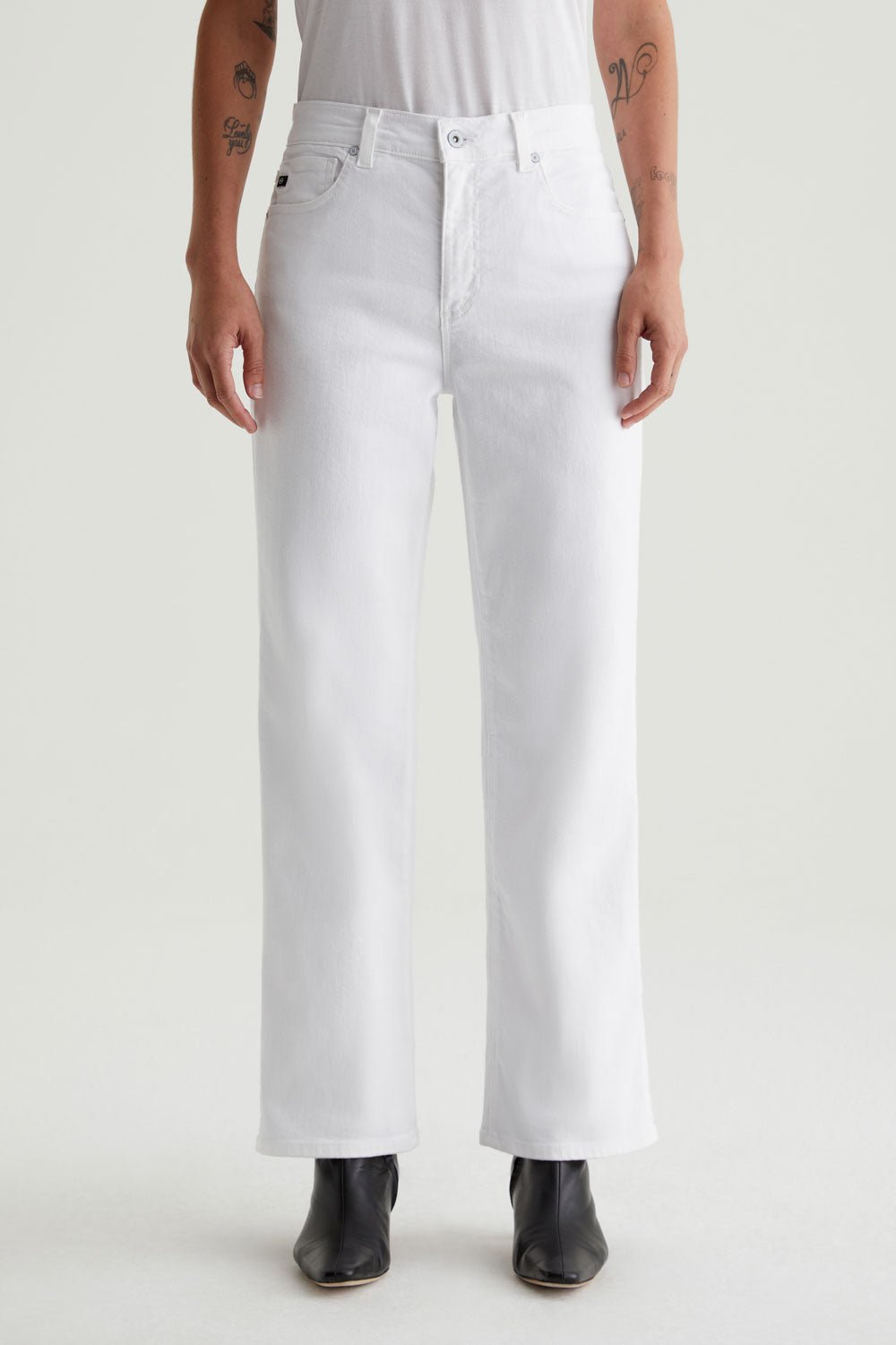 Brinley Crop - Gallery White - Elle Maxine