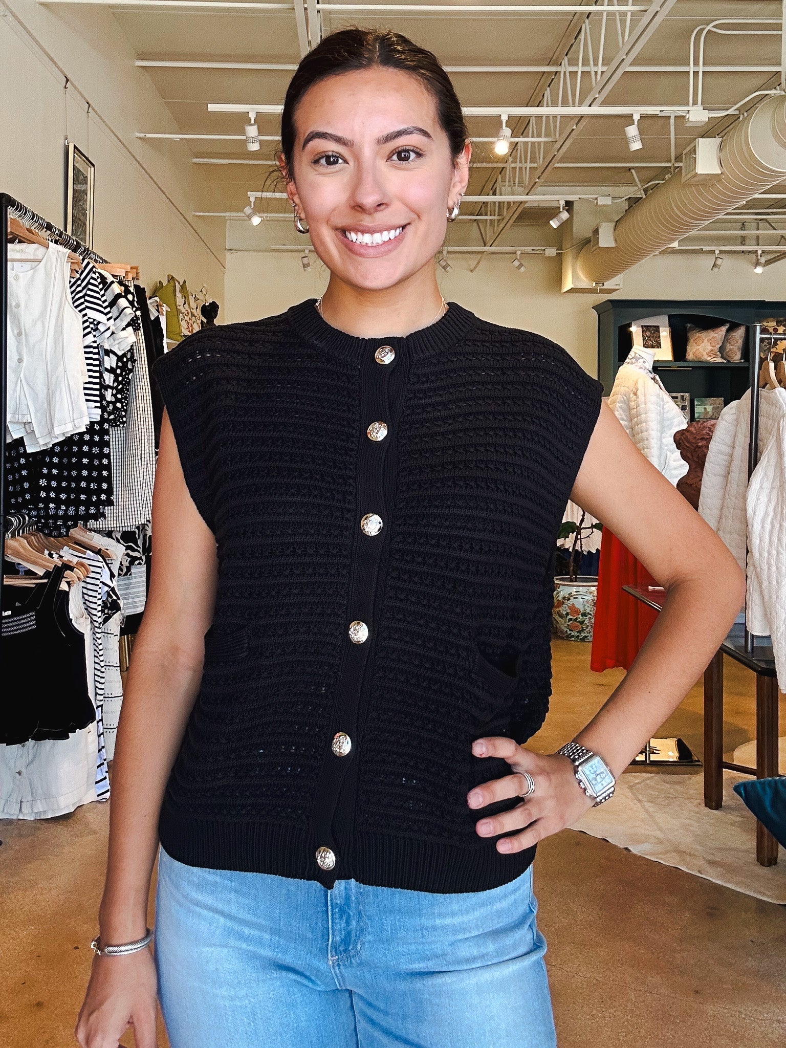 Cece Sleeveless Sweater - Elle Maxine