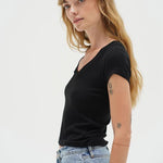 Fitted Ribbed V Neck - Black - Elle Maxine