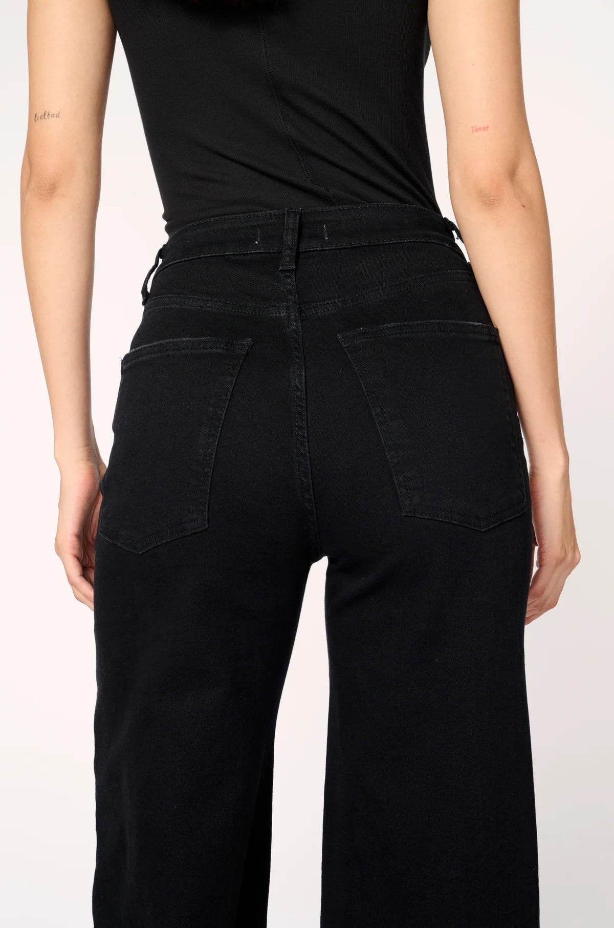 Inkwell Cropped Wide Leg Jeans - Black - Elle Maxine