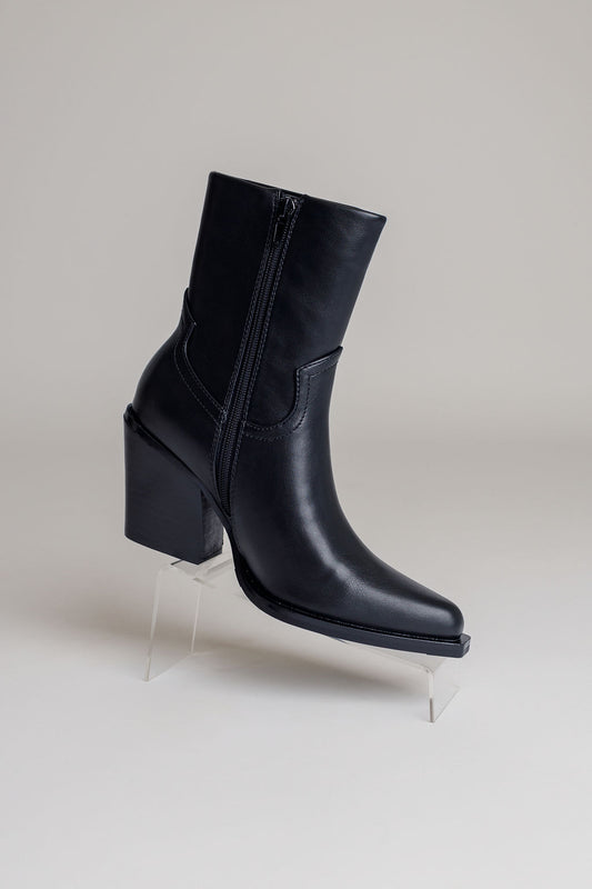 Victoria Boot- Black