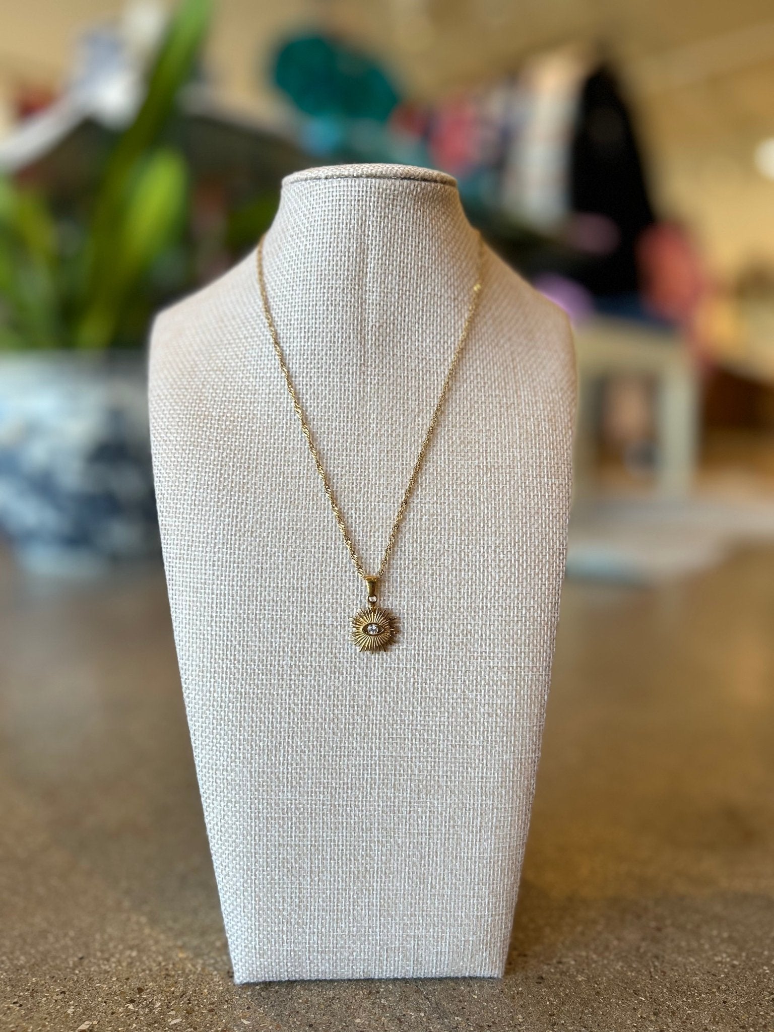 Anastasia Necklace - Elle Maxine