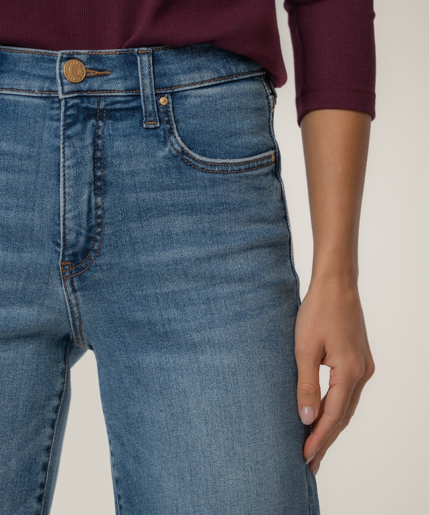 Avery High Rise Straight Leg Raw Hem - Elle Maxine