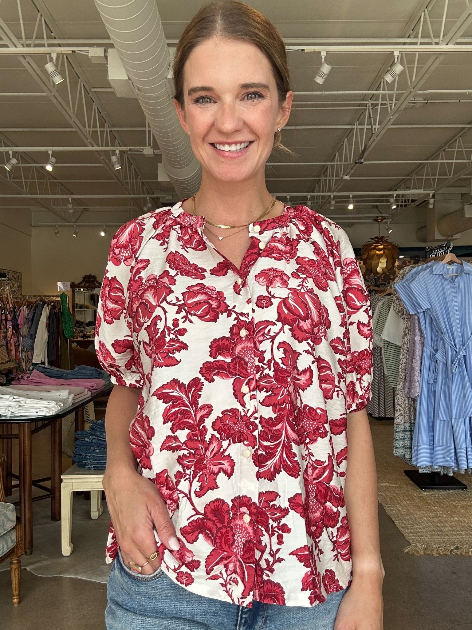 Blythe Short Sleeve Blouse - Red Floral - Elle Maxine