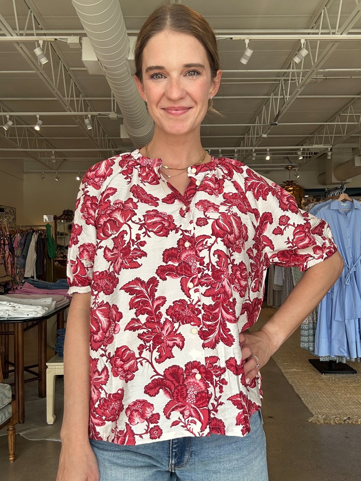 Blythe Short Sleeve Blouse - Red Floral - Elle Maxine