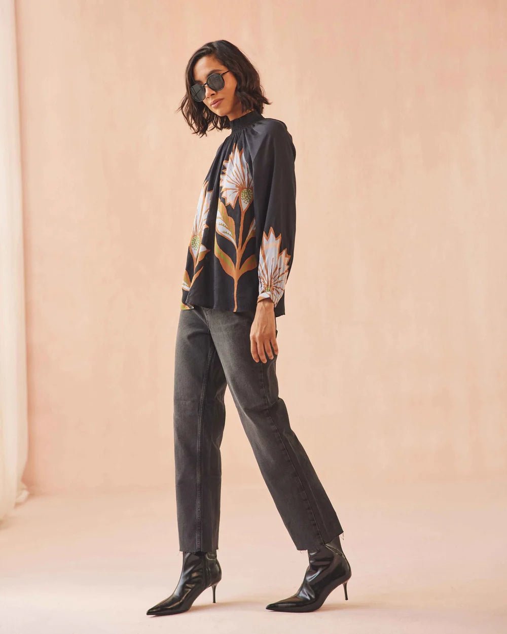 Brooke Blouse - Obsidian Floral - Elle Maxine