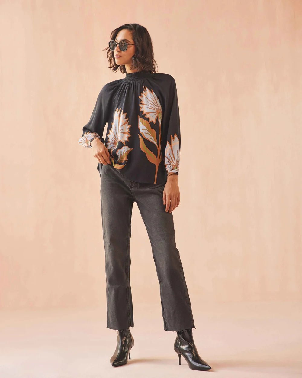 Brooke Blouse - Obsidian Floral - Elle Maxine