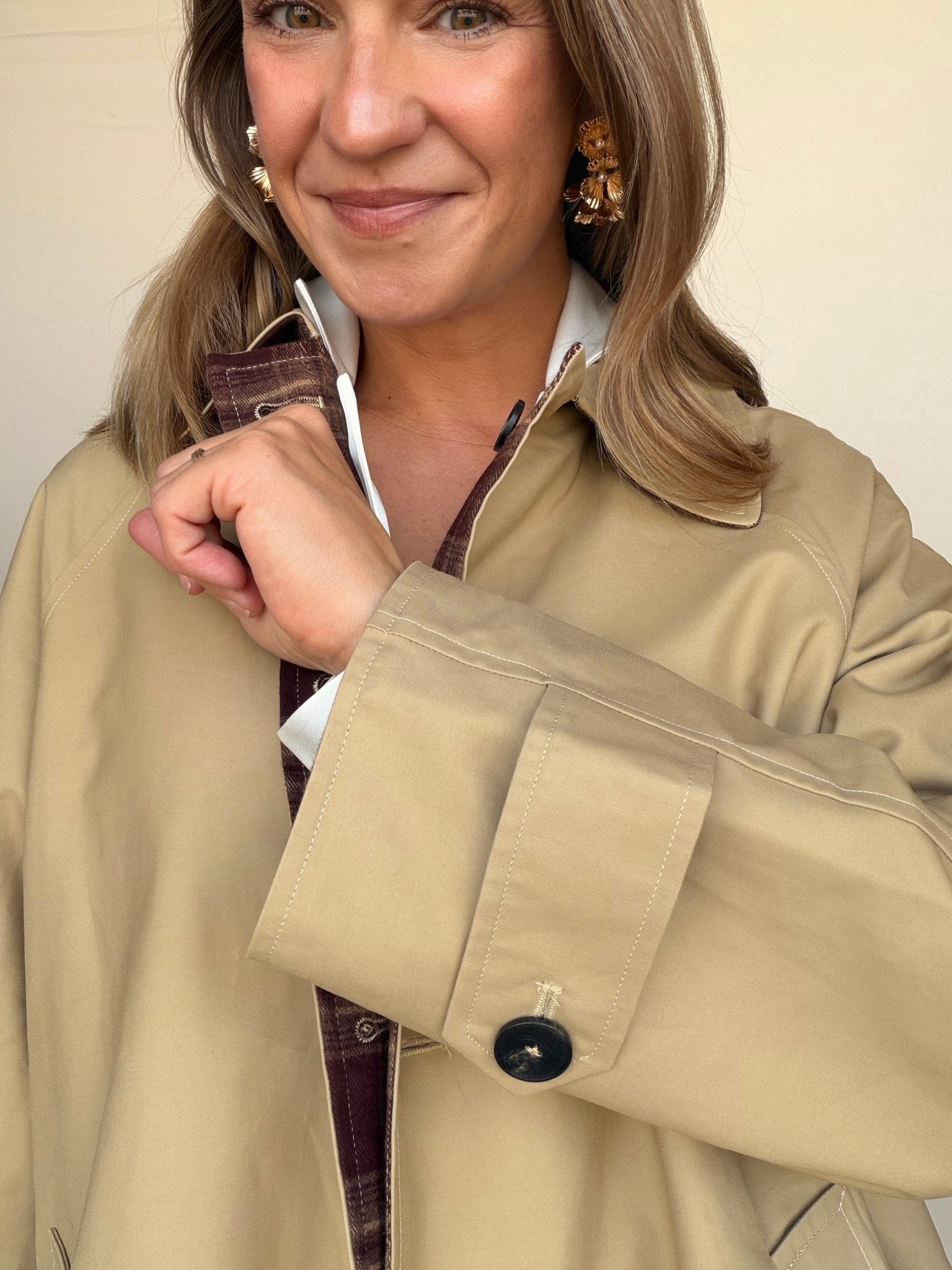 Carolina Short Trench Coat - Elle Maxine