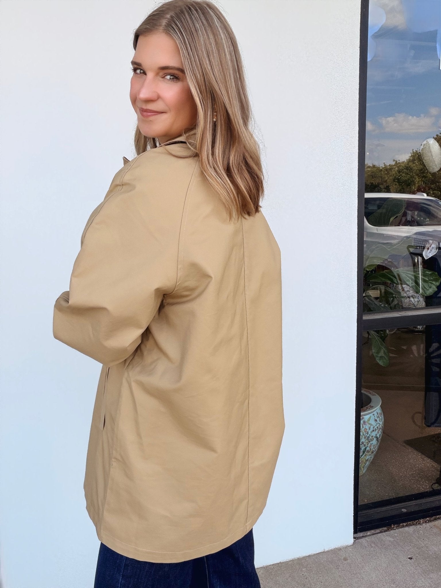 Carolina Short Trench Coat - Elle Maxine