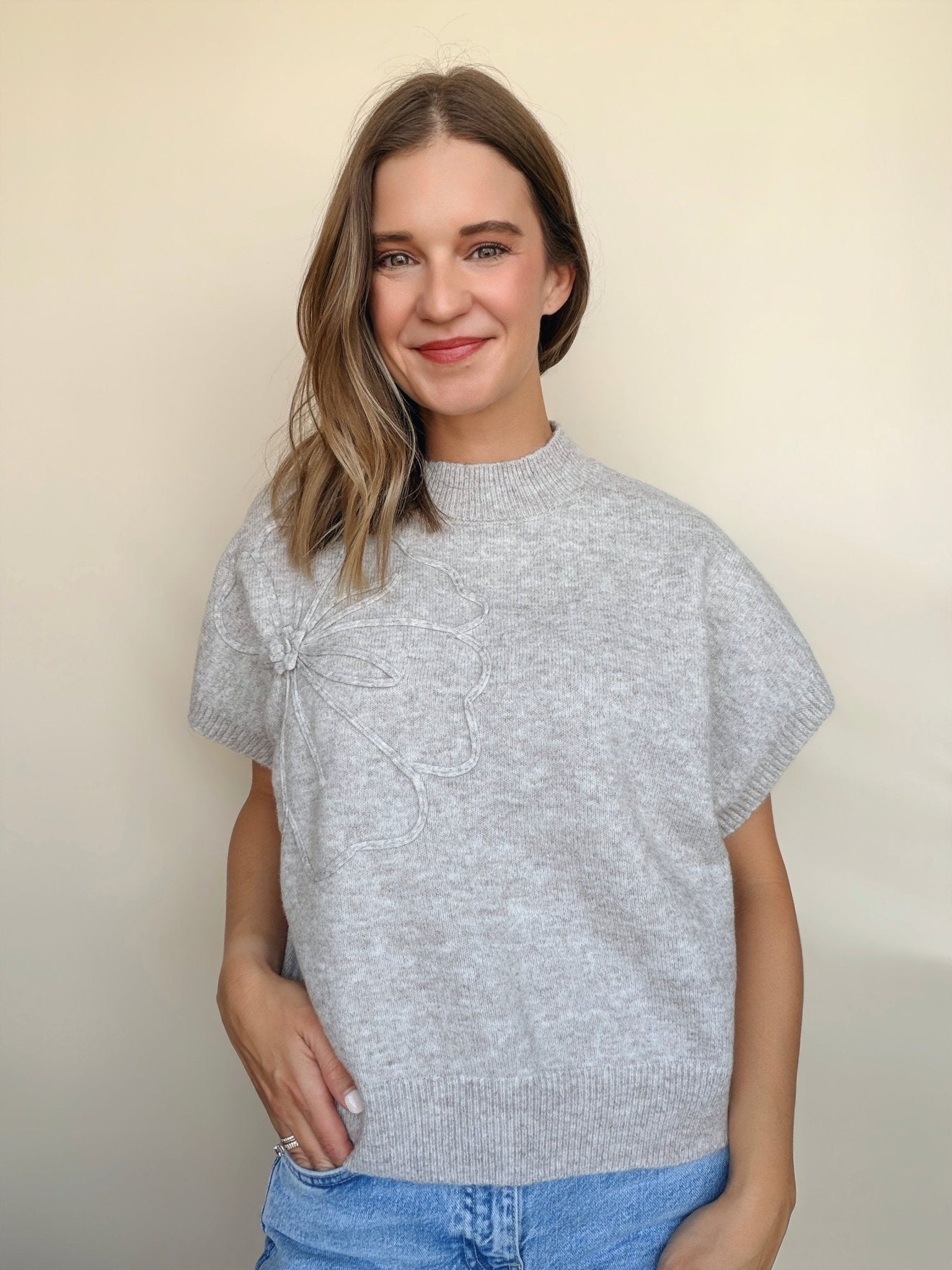 Daisy Short Sleeve Sweater - Elle Maxine