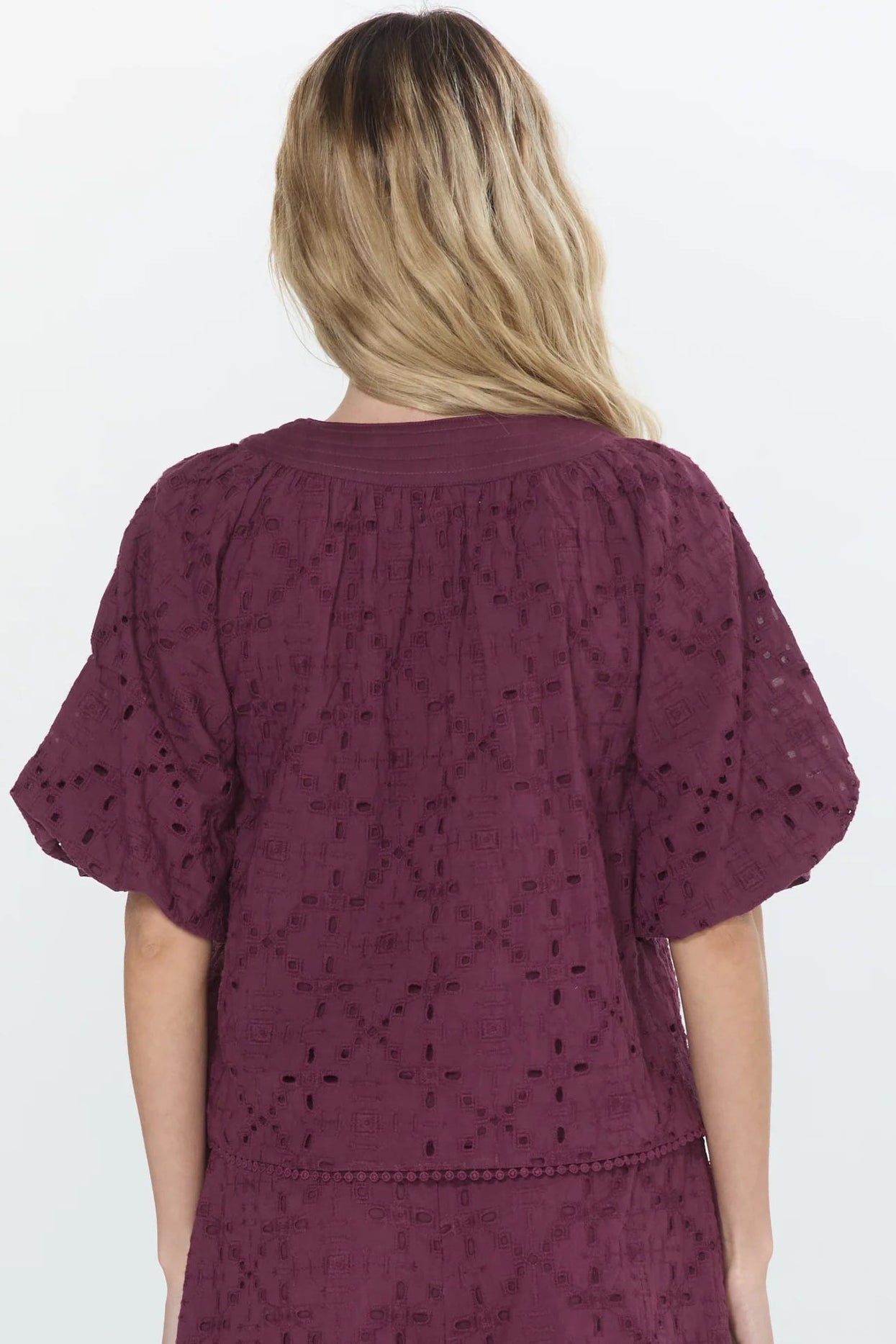 Delphi Embroidered Eyelet Bubble Sleeve Top - Elle Maxine