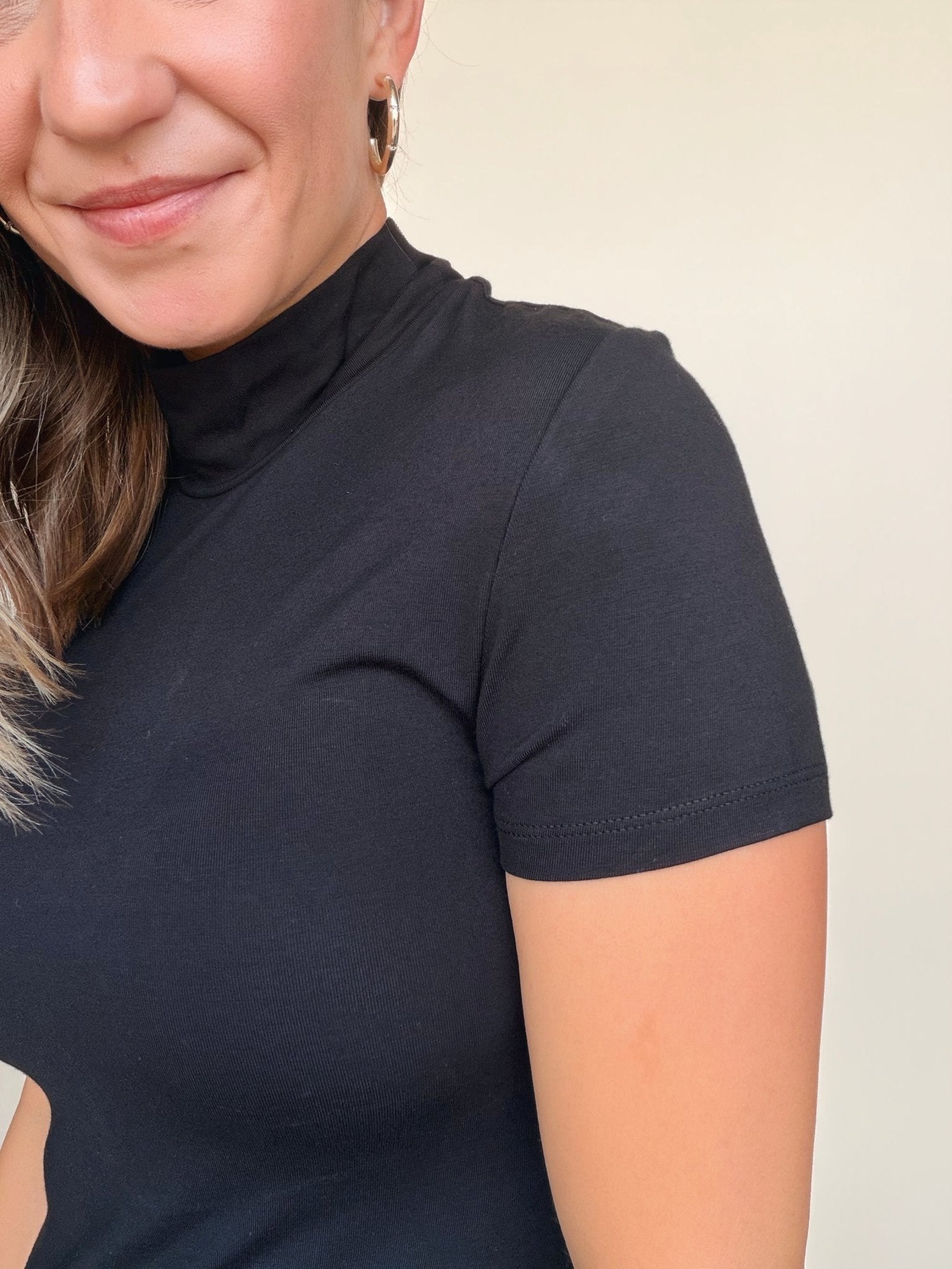 Demi Fitted Mock Neck Top - Elle Maxine