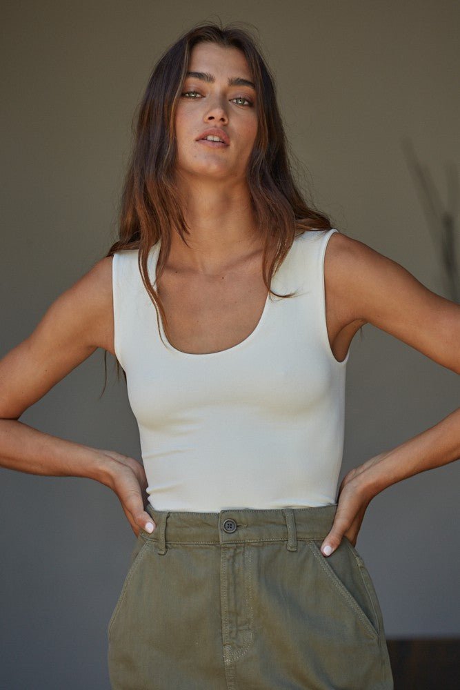 Double Layered Seamless Top - White - Elle Maxine