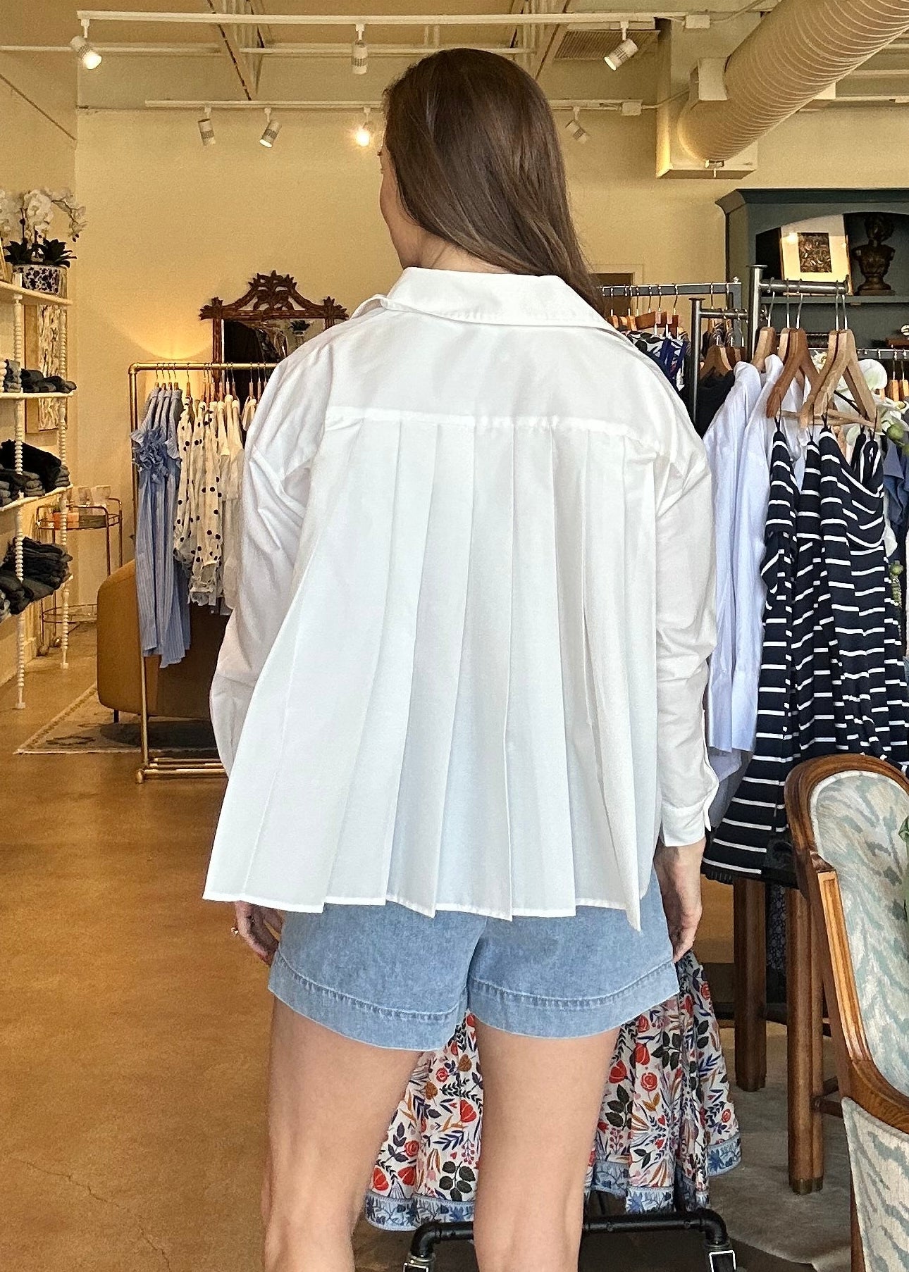 Elsie Pleated Back Button Down Top - White - Elle Maxine