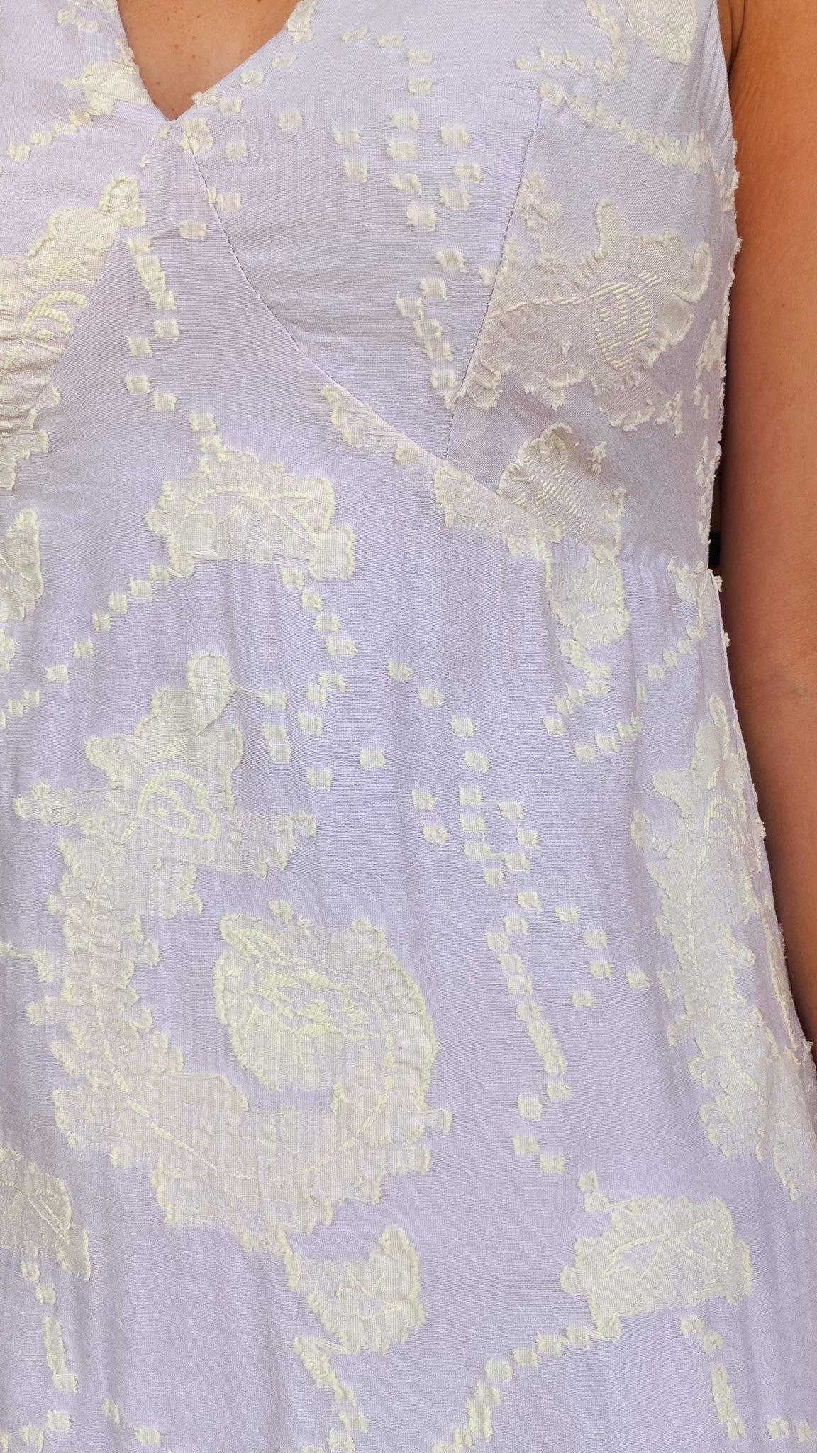 Ezra Paisley Maxi Dress - Elle Maxine