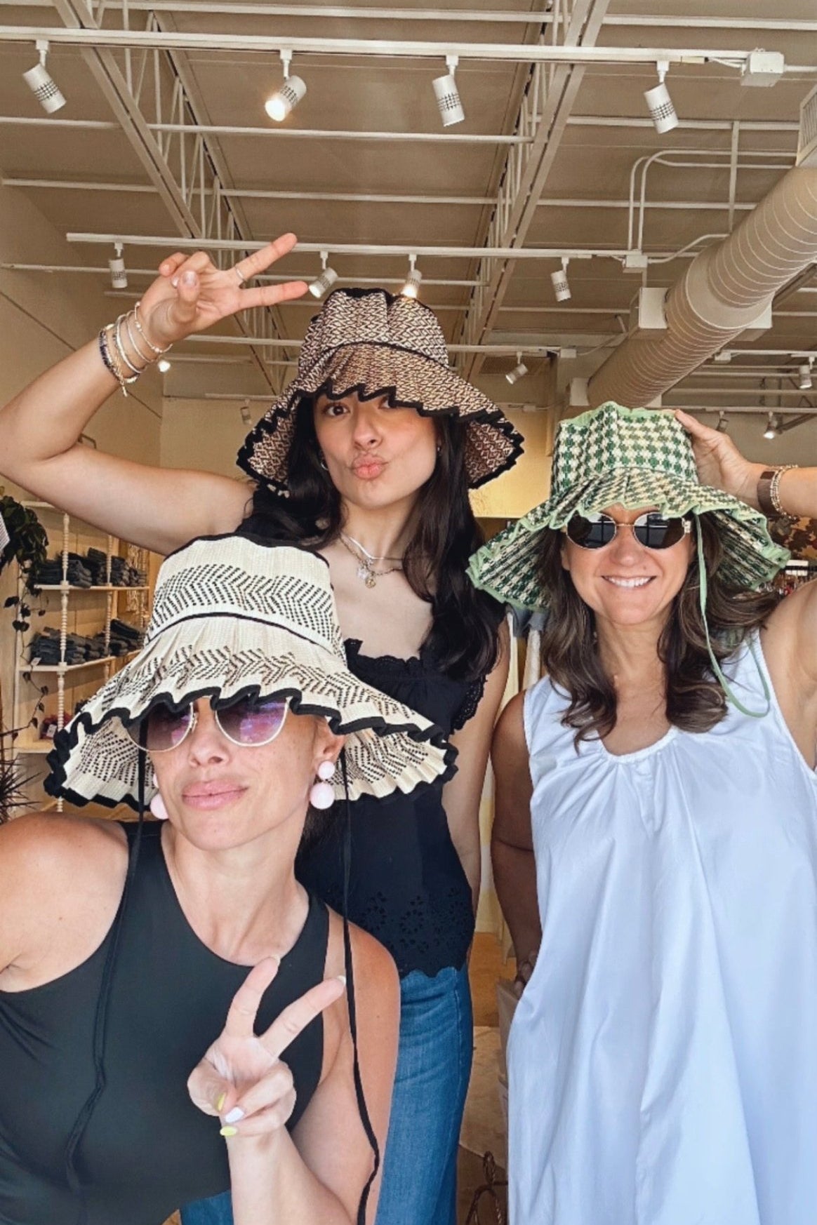 Foldable Pleated Sun Hat - Elle Maxine