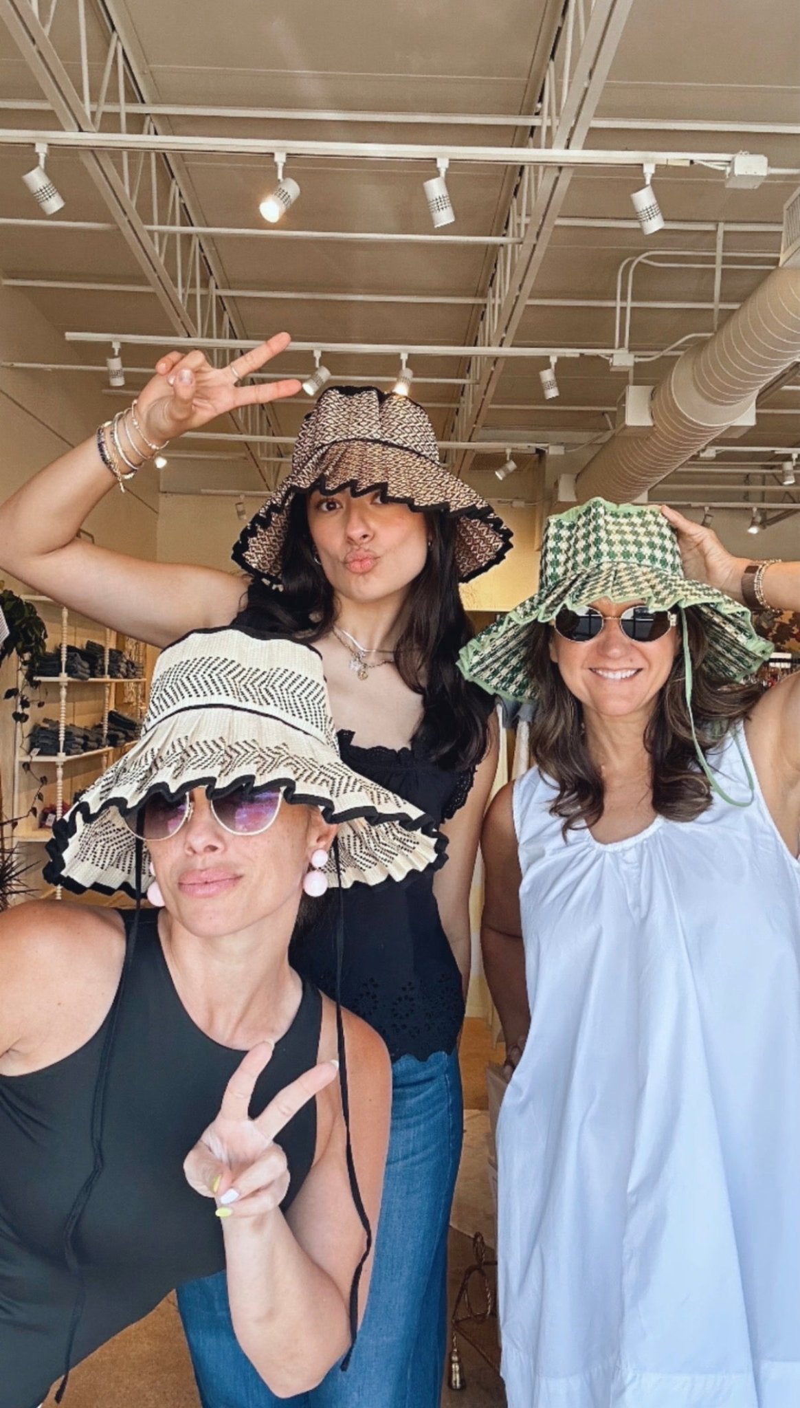 Foldable Pleated Sun Hat - Elle Maxine