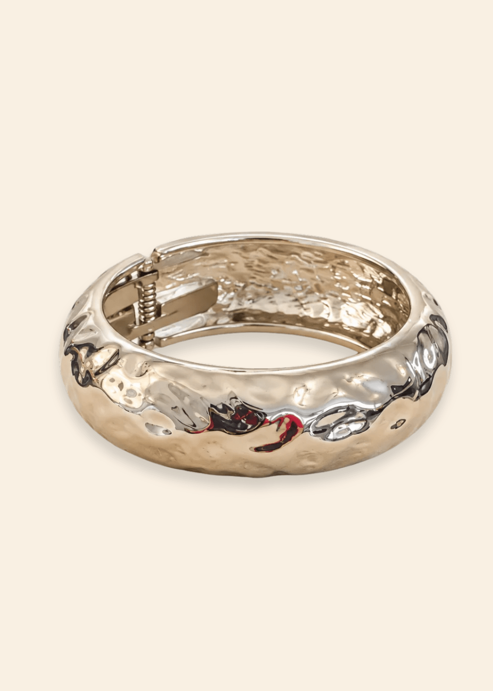 Gina Hammered Bangle - Elle Maxine