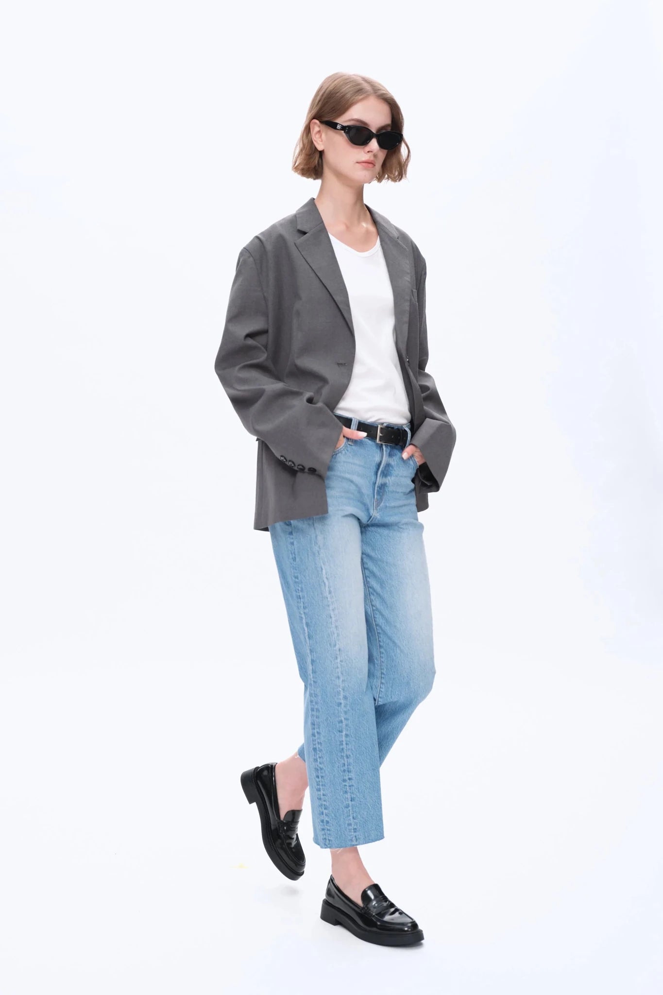 High Rise Straight Leg - Medium - Elle Maxine
