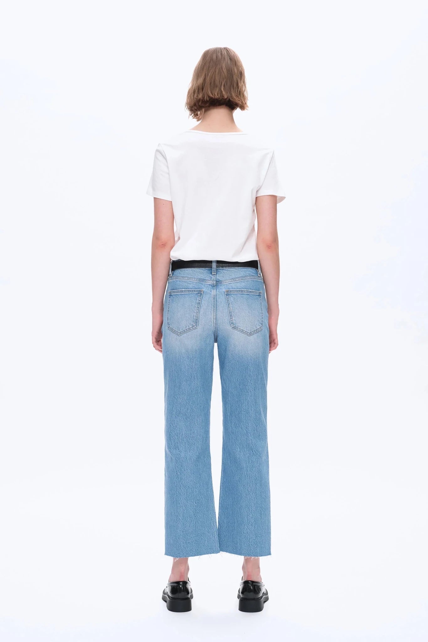 High Rise Straight Leg - Medium - Elle Maxine