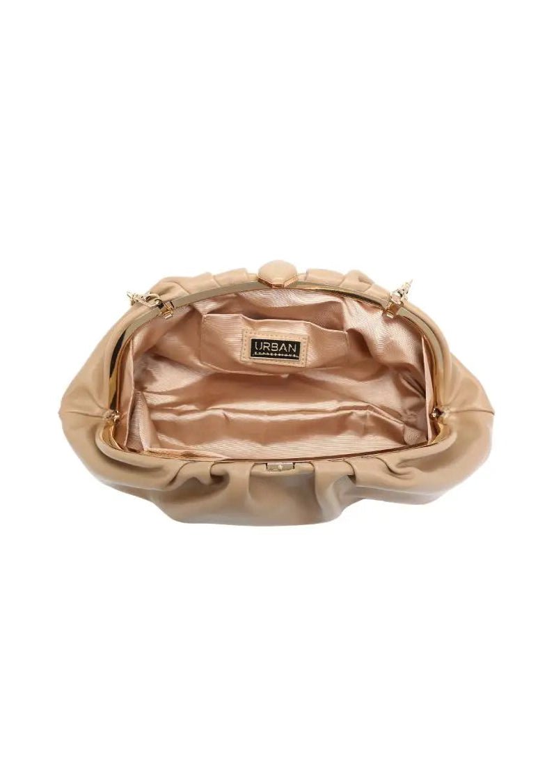 Jennifer Clutch - Elle Maxine