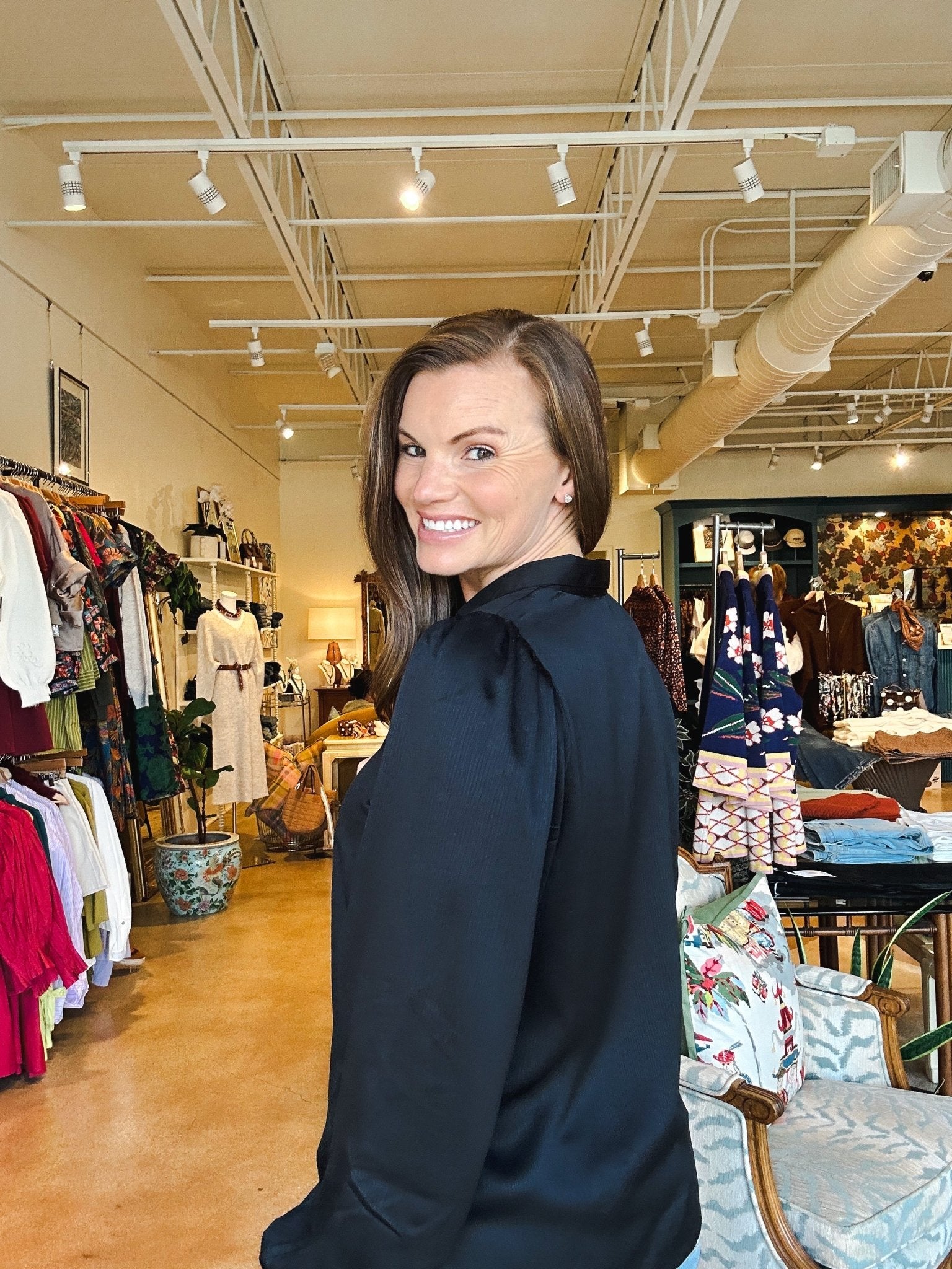 Kayla V Neck Blouse - Black - Elle Maxine