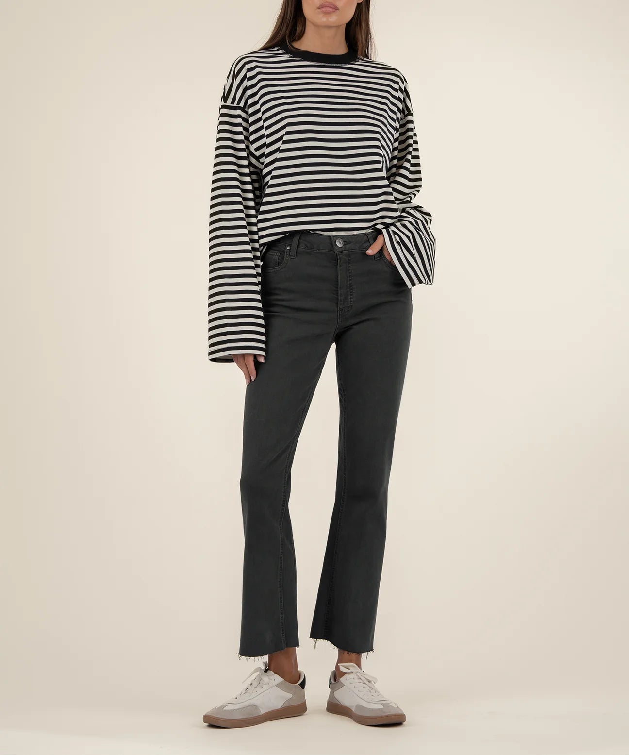 Kelsey Flare Jeans - Pewter - Elle Maxine