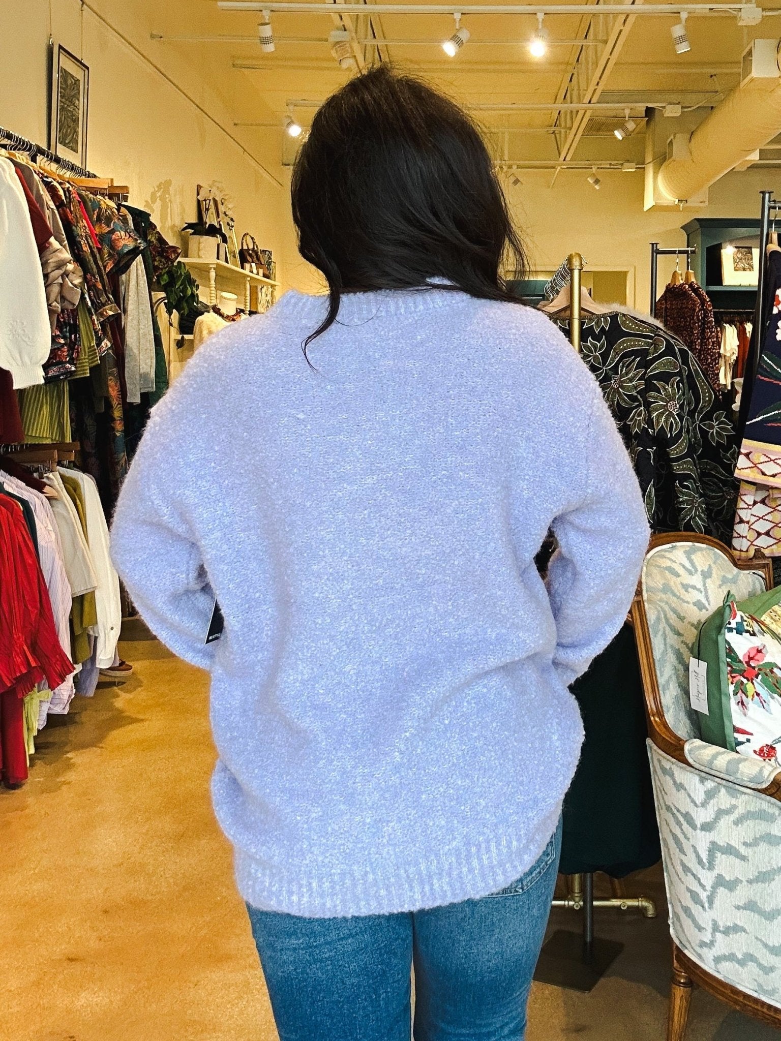 Lila V - Neck Sweater - Elle Maxine