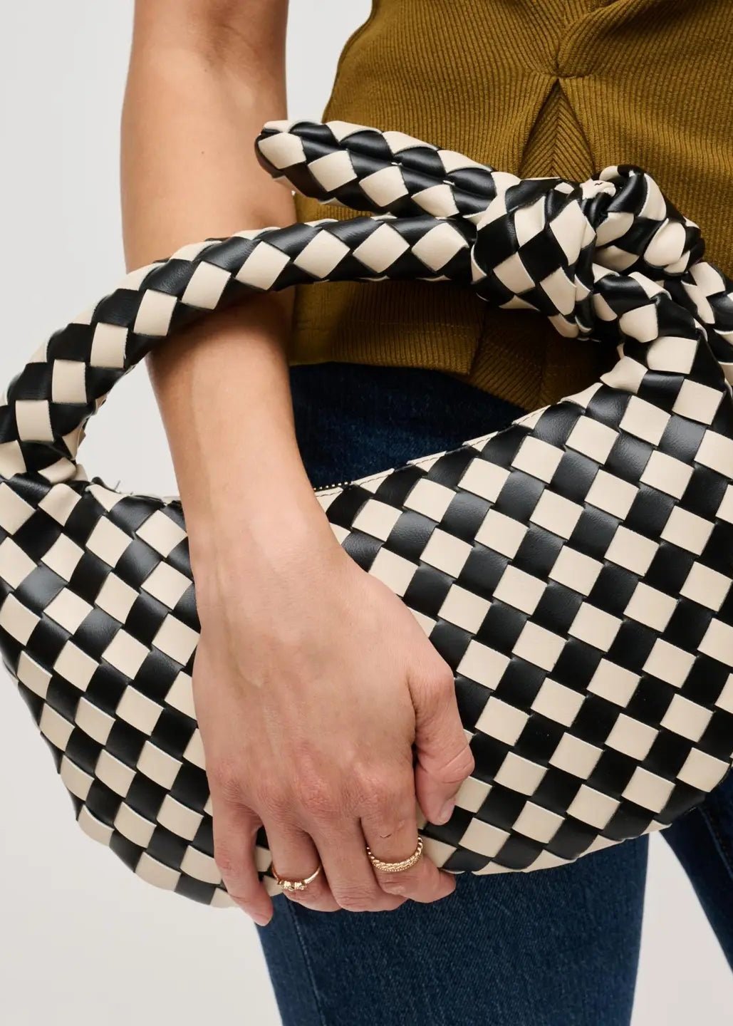 Lizbeth Woven Knot Clutch - Elle Maxine