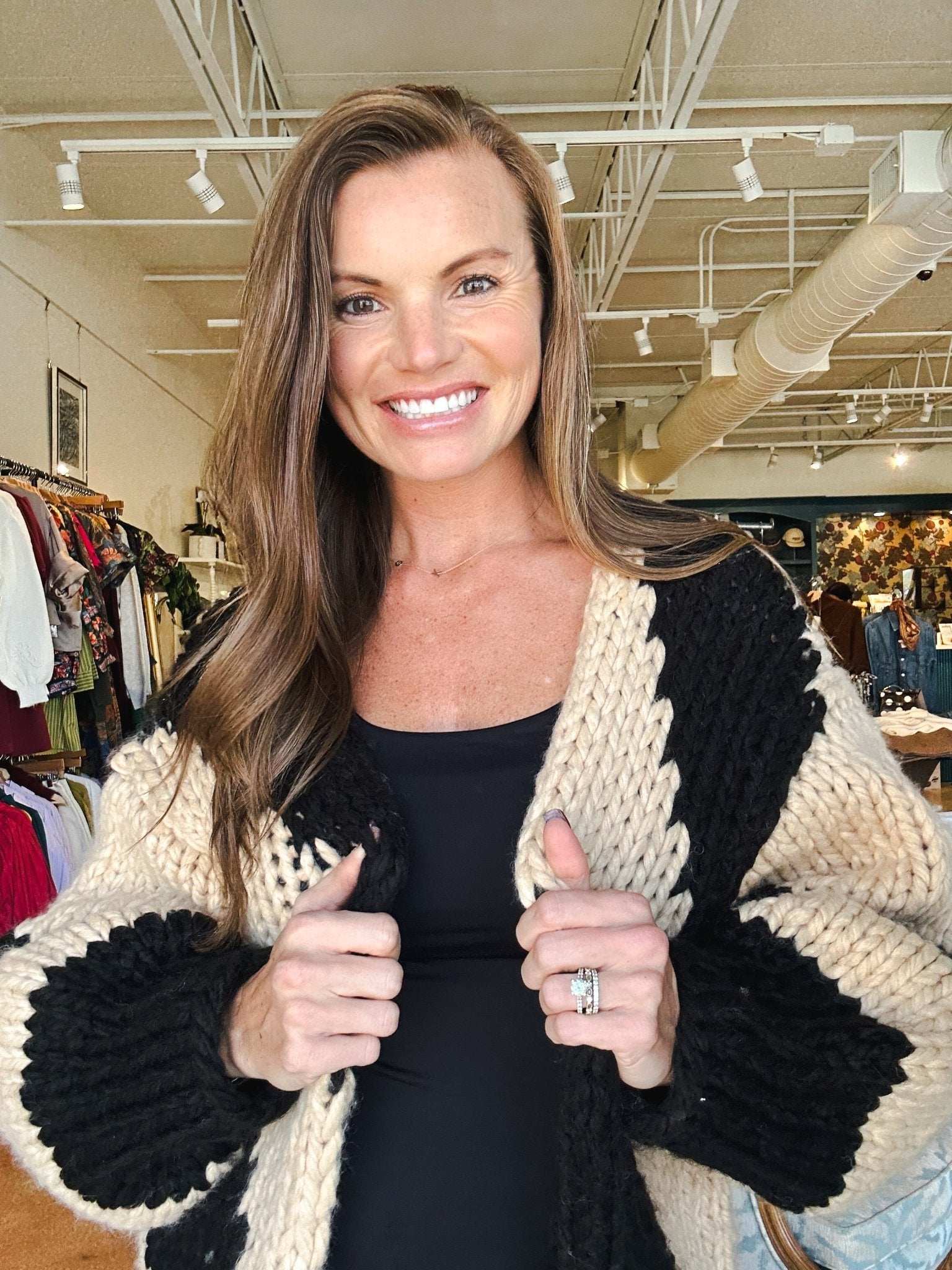 Lola Chunky Knit Cardigan - Elle Maxine