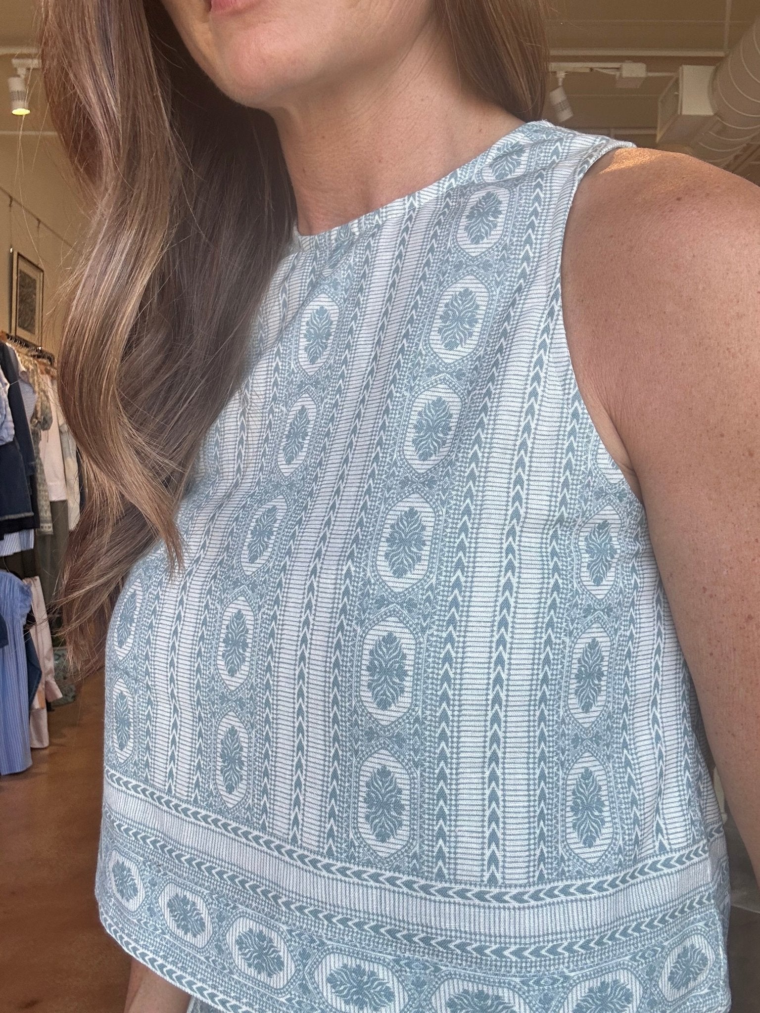 Maggie Tank - Fiona Ice - Elle Maxine