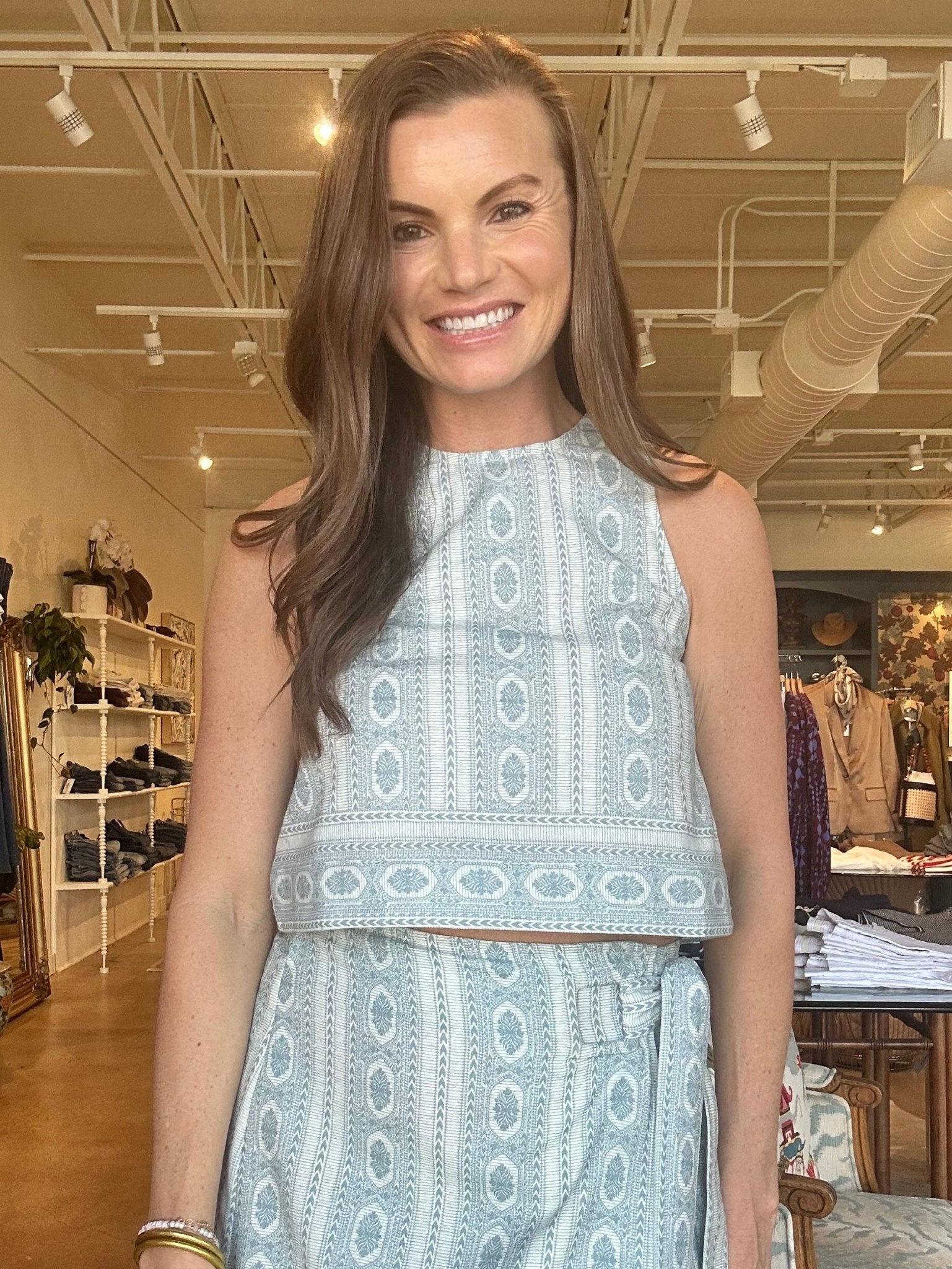 Maggie Tank - Fiona Ice - Elle Maxine