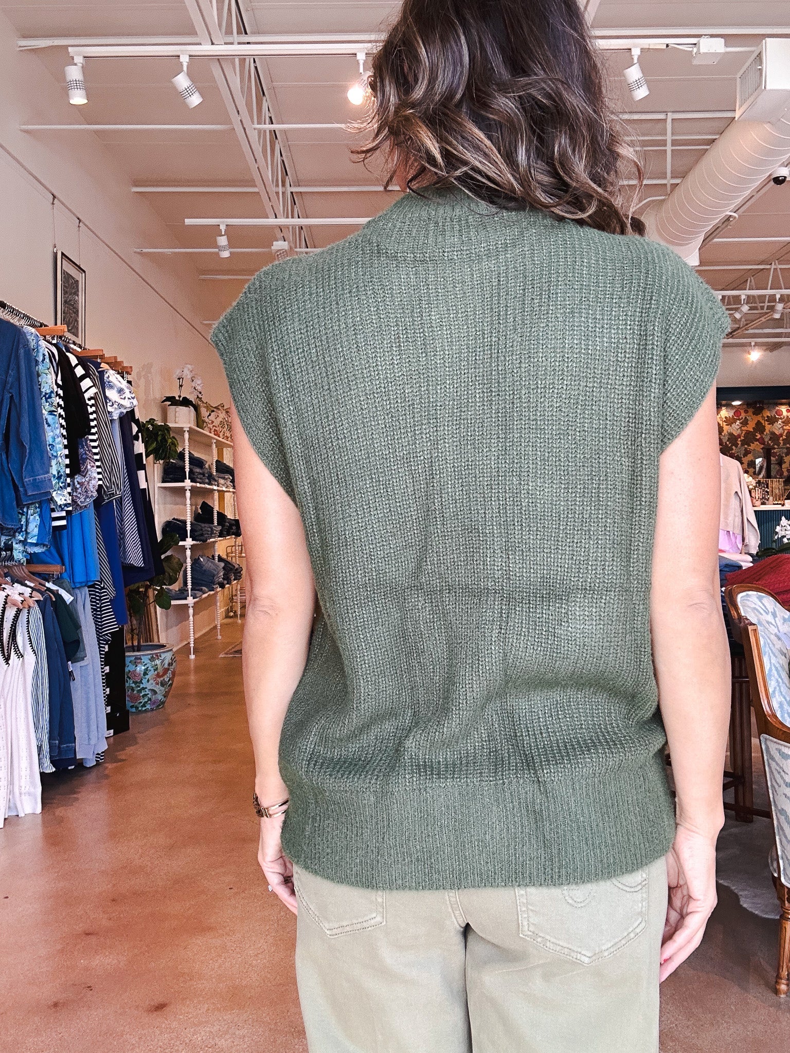 Matcha Vest - Elle Maxine