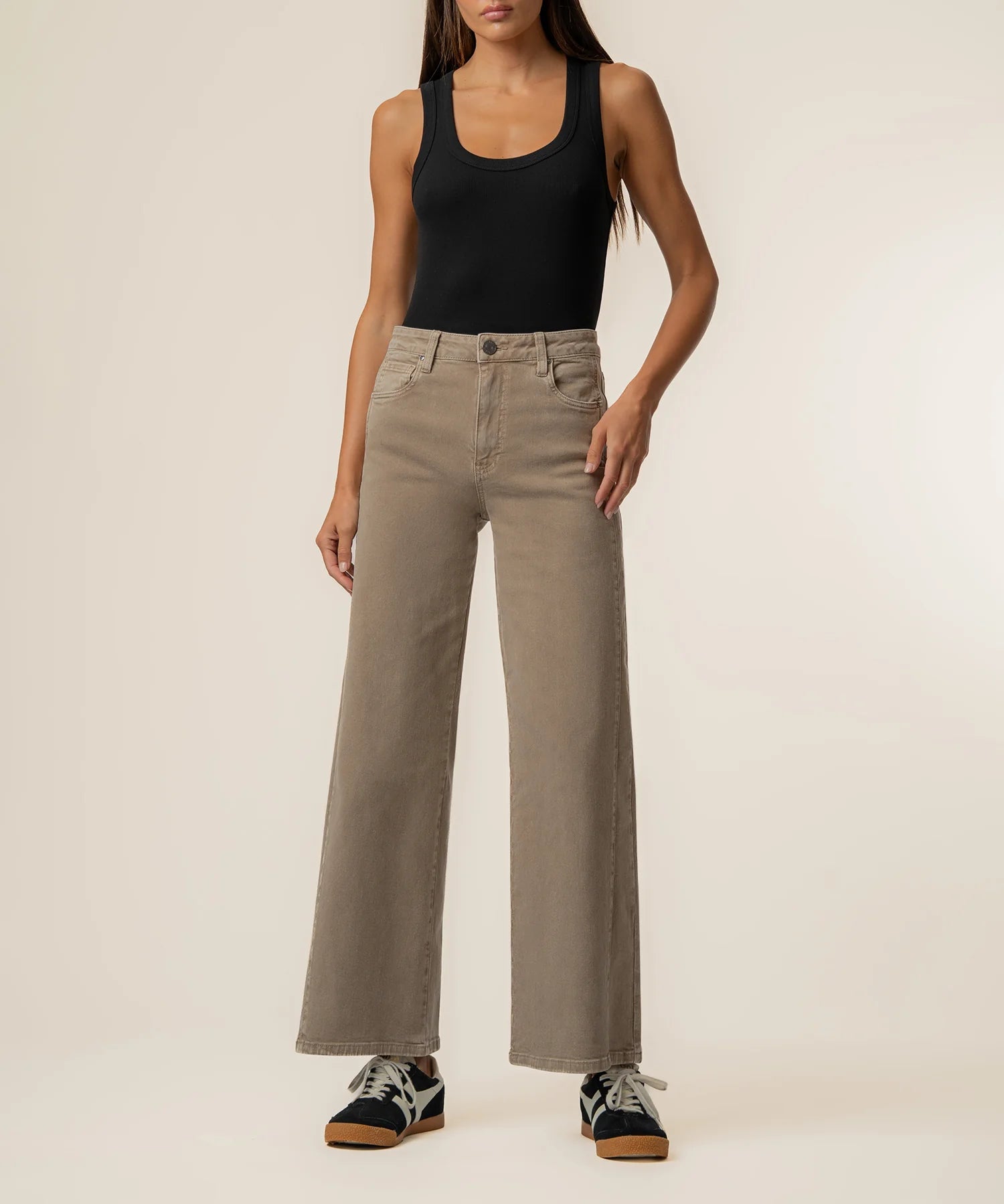 Meg High Rise Wide Leg Jeans - Elle Maxine