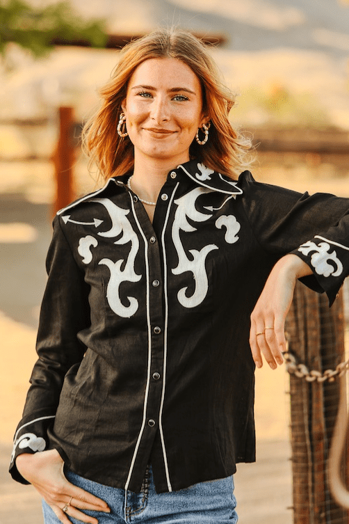 Minnie Contrast Stitch Pearl Snap Blouse - Elle Maxine