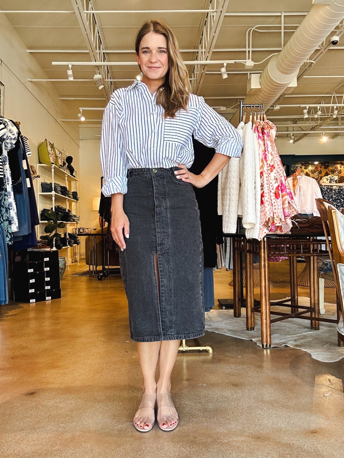 Norma Button Down Midi Skirt - Black - Elle Maxine