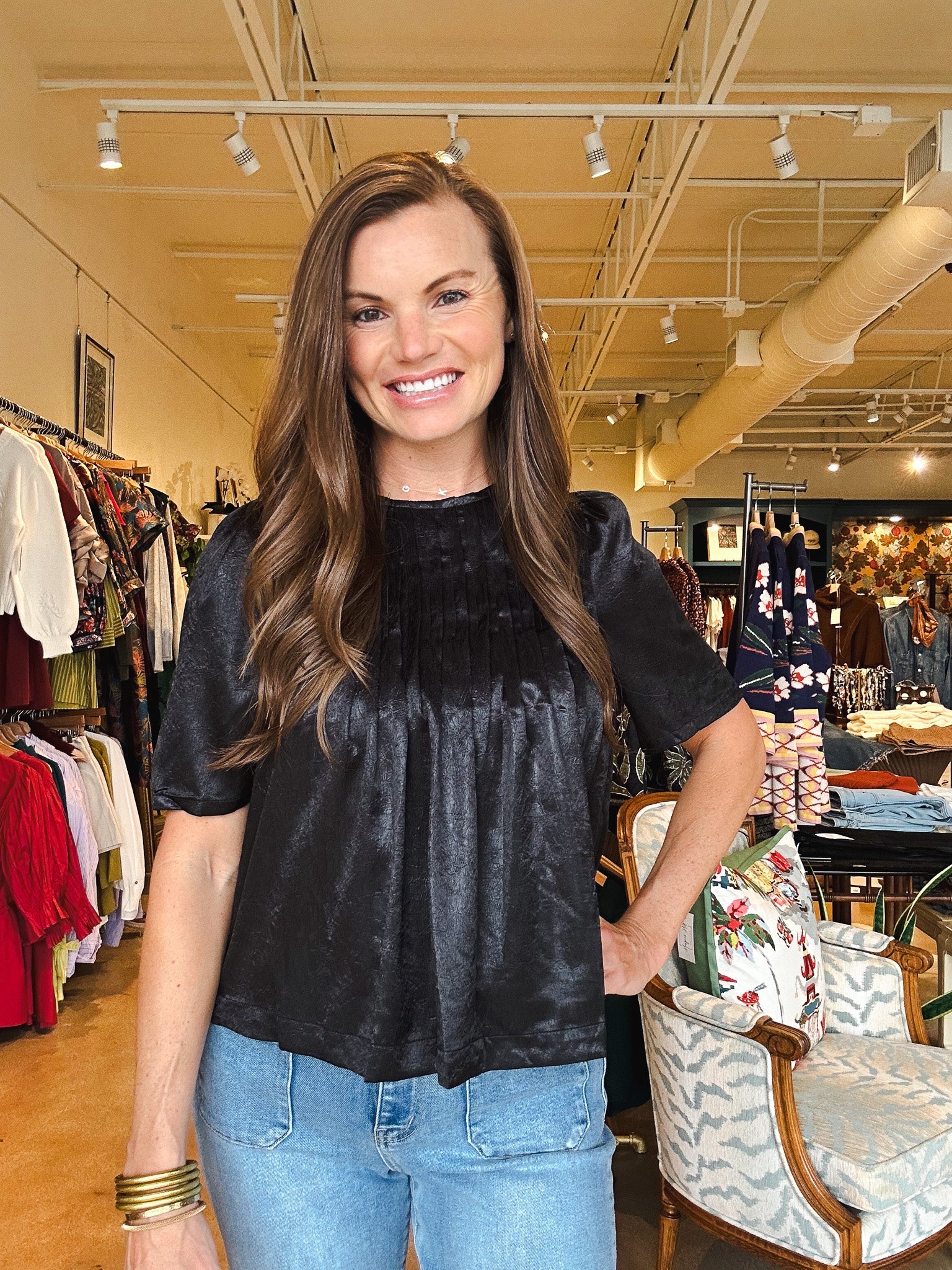 Olivia Pleated Swing Top - Black - Elle Maxine