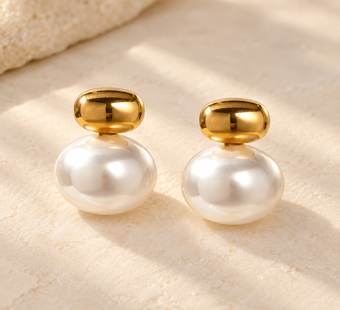 Pearl Drop Studs - Elle Maxine