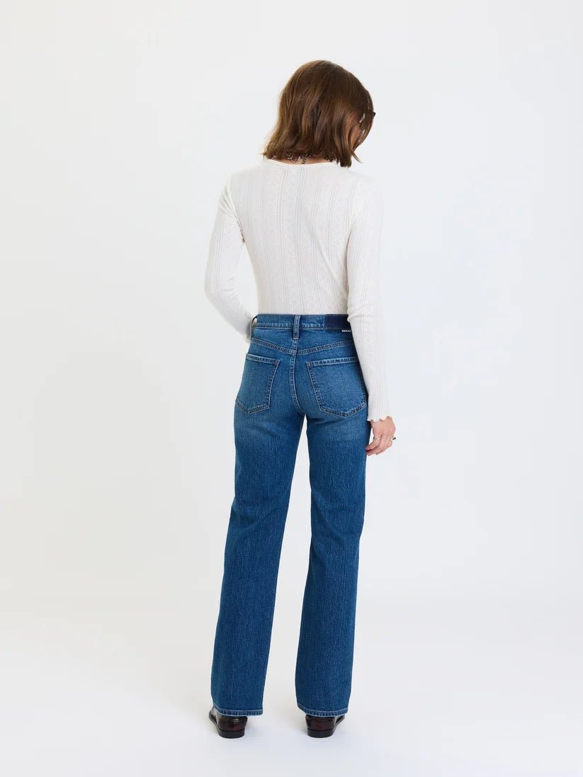 Rebel Mid Rise Slim Straight - Elle Maxine