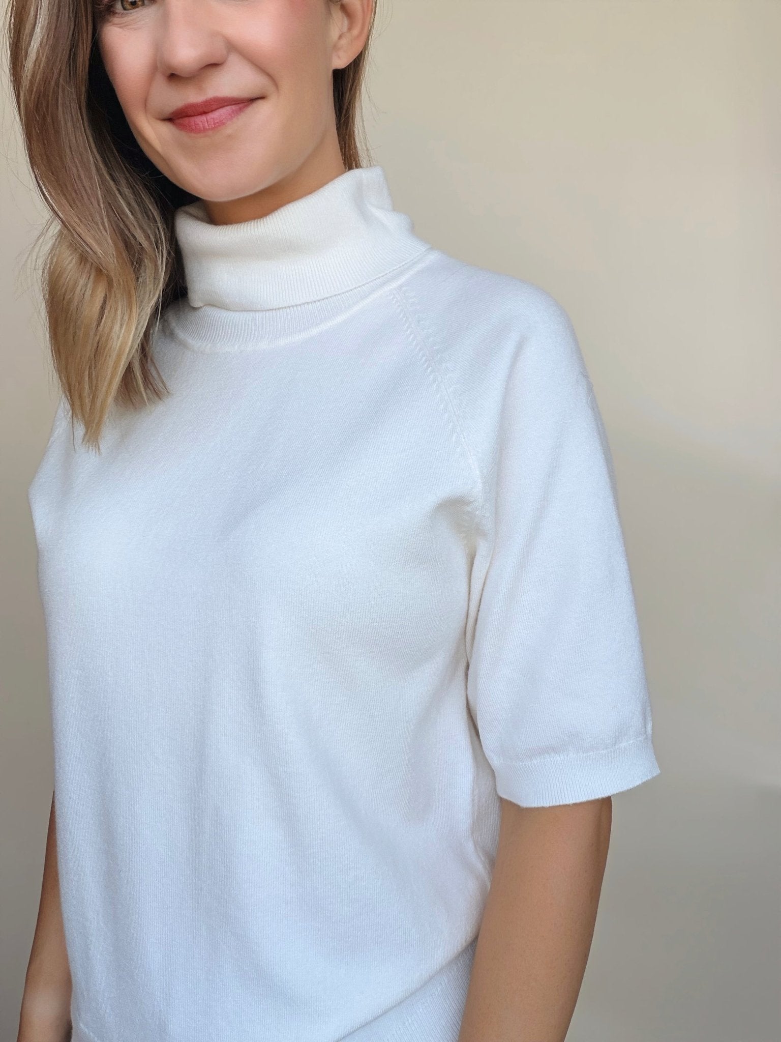 Regan Short Sleeve Turtleneck - Elle Maxine