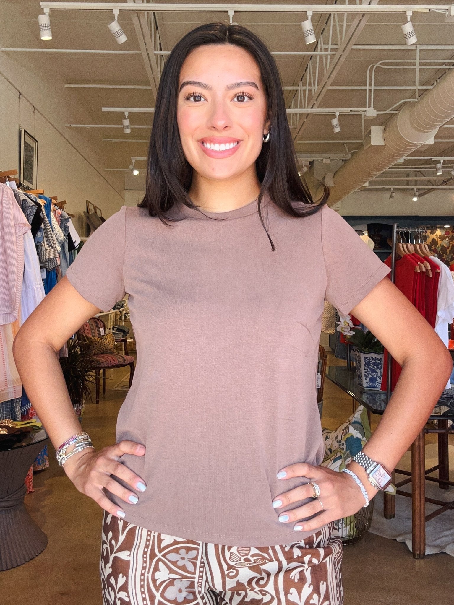 Remington Scoop Neck Tee- Latte - Elle Maxine