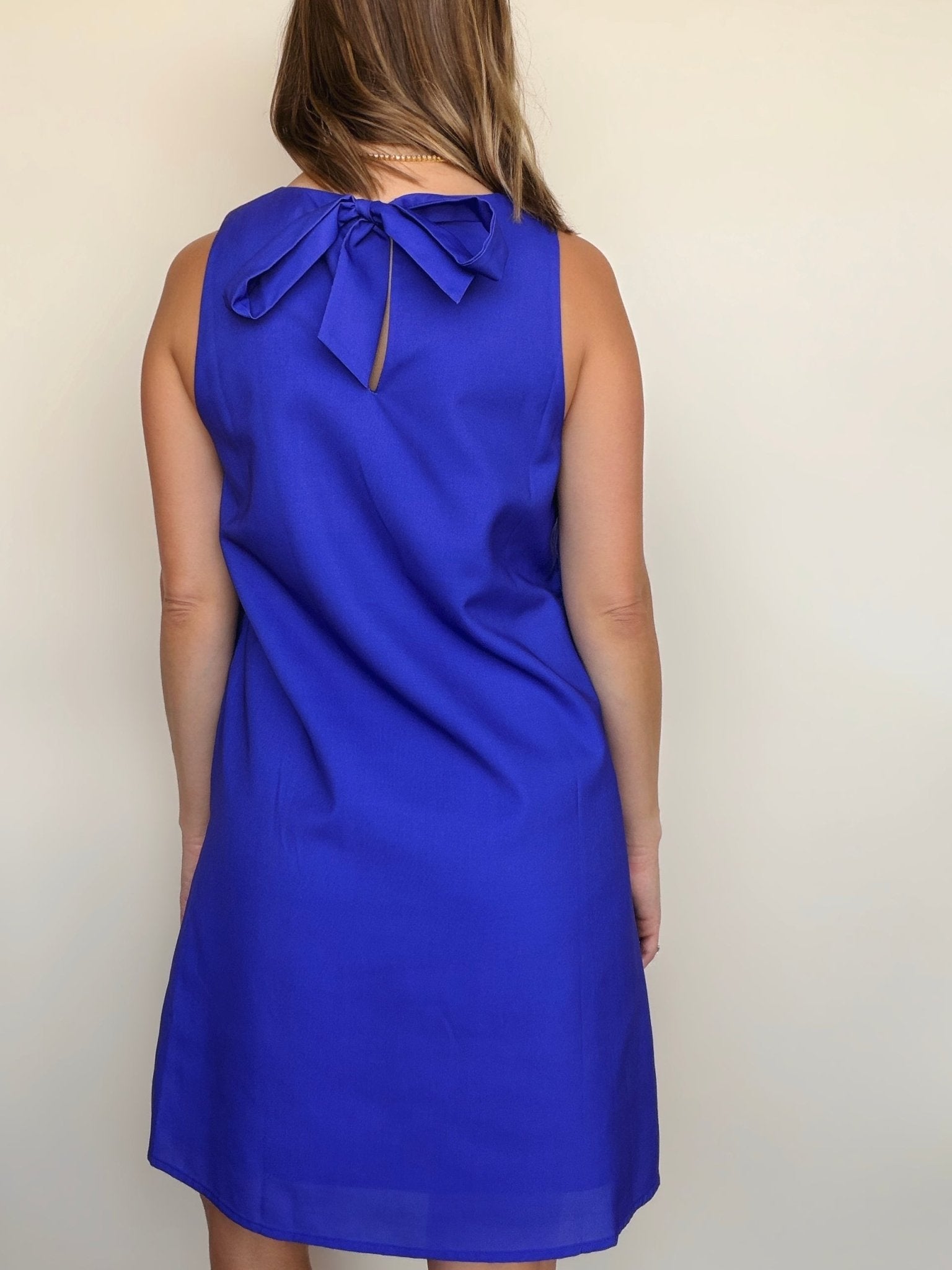 Retro Frog Sheath Dress - Elle Maxine