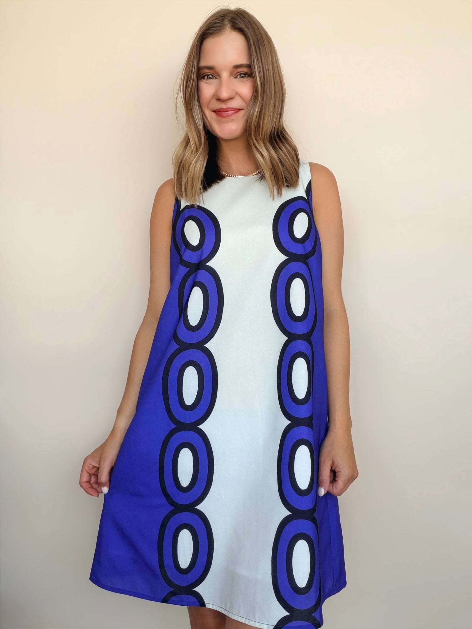 Retro Frog Sheath Dress - Elle Maxine