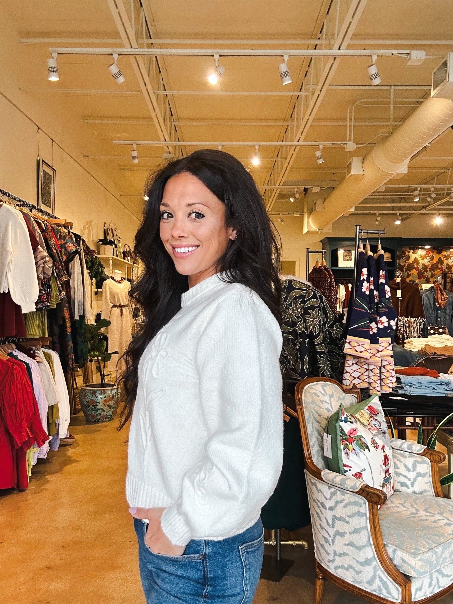 Rhiana Floral Appliqué Sweater - Elle Maxine