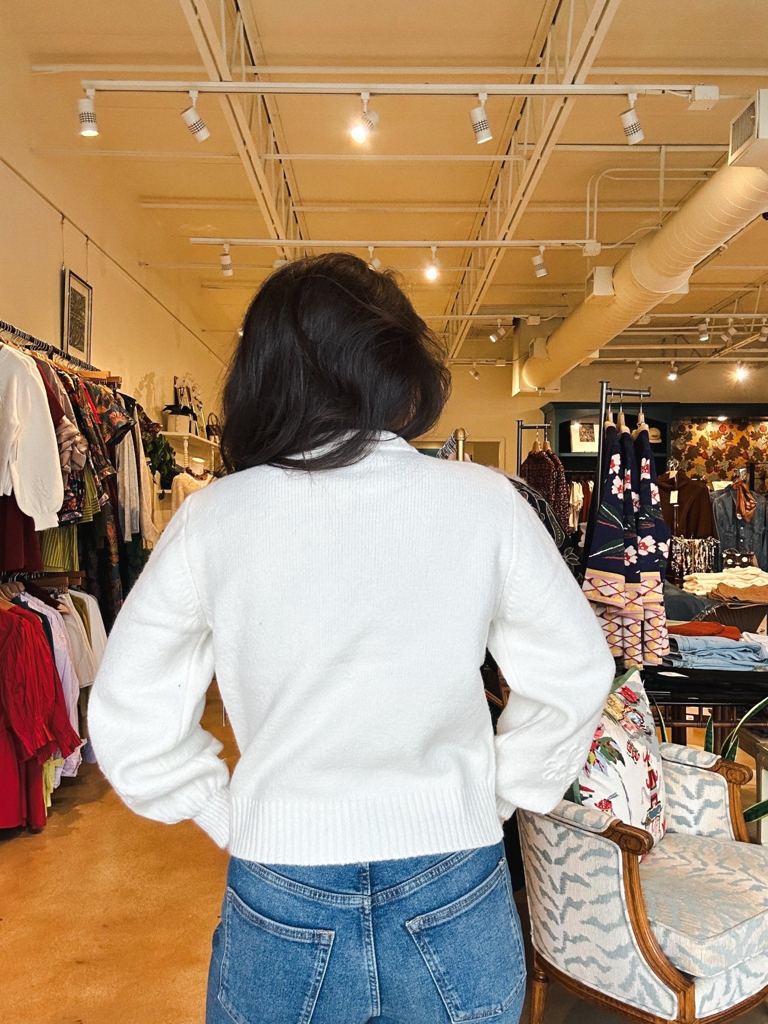 Rhiana Floral Appliqué Sweater - Elle Maxine